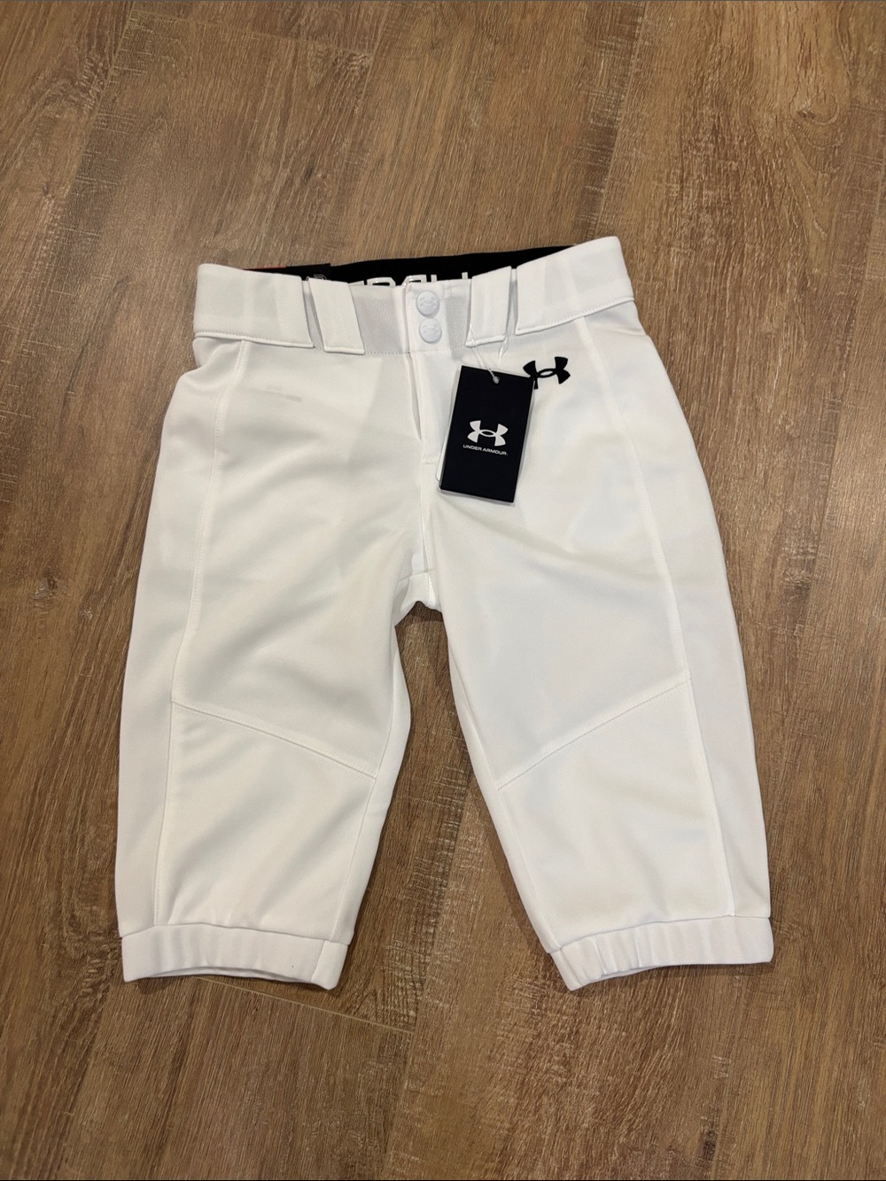Under Armour Boys White Baseball Cropped